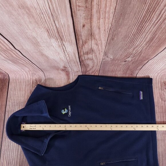 Patagonia Synchilla Mens Size Medium Navy Blue Fleece Vest Cognizant Embroidered - Picture 11 of 11